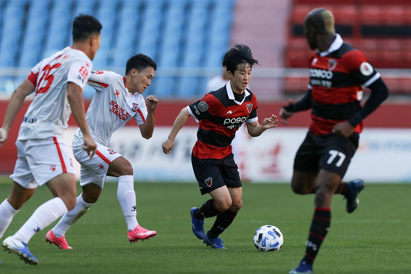 Nhận định trận đấu Pohang Steelers vs Gimcheon Sangmu uk88
