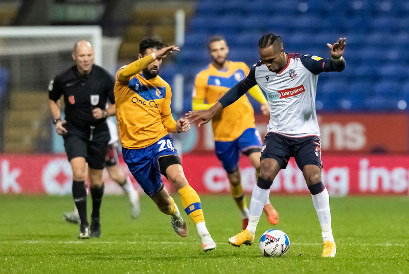 Nhận định trận đấu Bolton vs Mansfield, 01h45 uk88