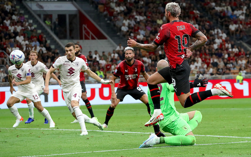Tip kèo bóng đá trận AC Milan vs Torino uk88