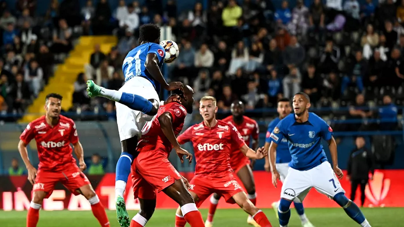 Tip kèo bóng đá trận UTA Arad vs Farul Constanta uk88