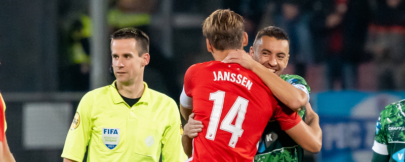 Tip kèo bóng đá trận Utrecht vs Zwolle uk88