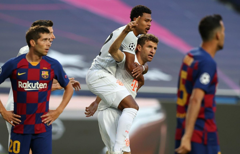Tip kèo bóng đá trận Barcelona vs Bayern Munich uk88