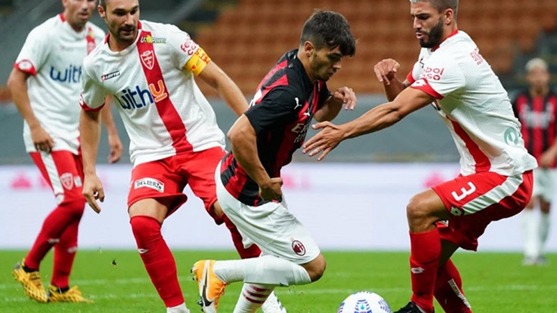 Nhận định trận đấu Monza vs AC Milan uk88
