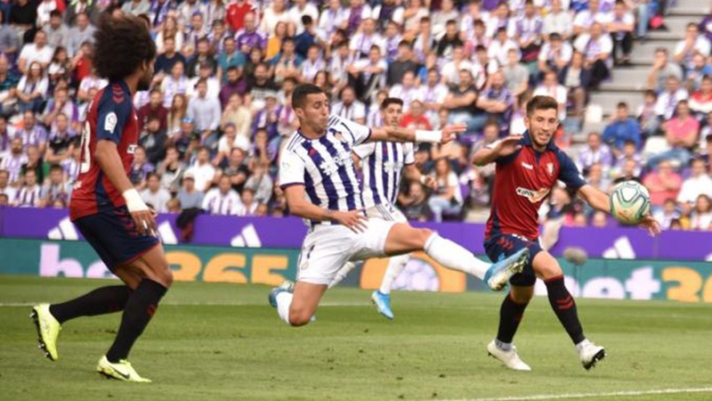 Tip kèo bóng đá trận Osasuna vs Valladolid uk88