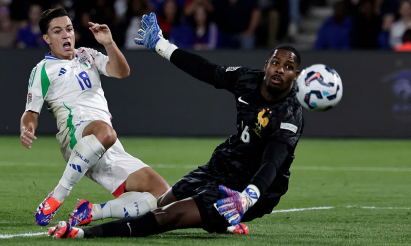 Tip kèo bóng đá trận Ý vs Pháp uk88