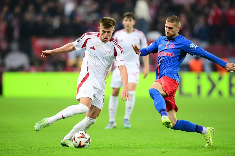 Tip kèo bóng đá trận Olympiacos vs Twente uk88