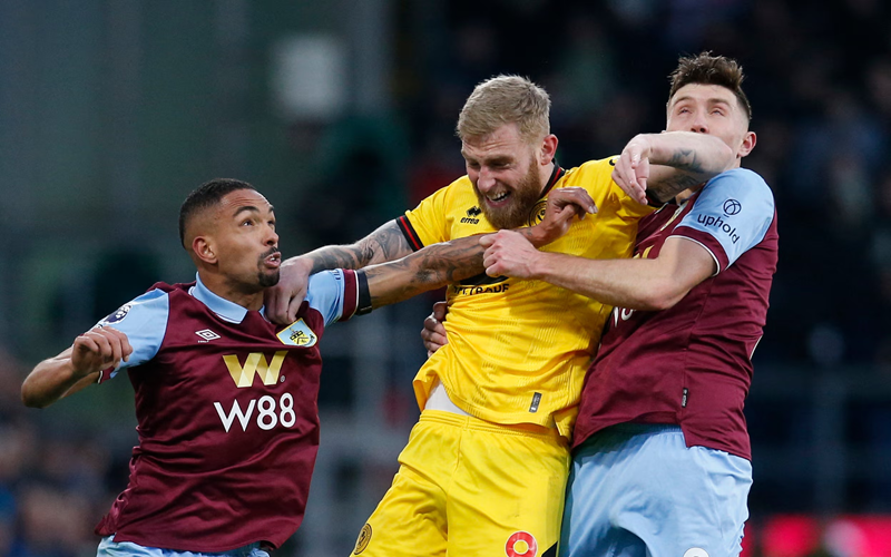 Tip kèo bóng đá trận Sheffield United vs Burnley uk88