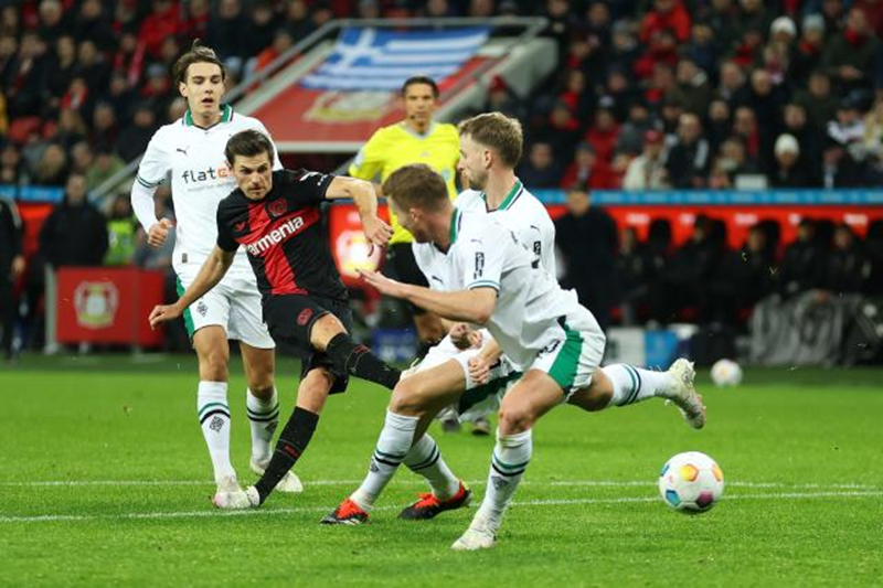 Nhận định trận đấu Bayer Leverkusen vs Borussia Monchengladbach uk88