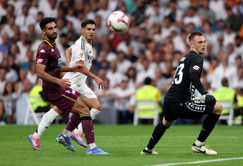 Tip kèo bóng đá trận Valladolid vs Real Madrid uk88