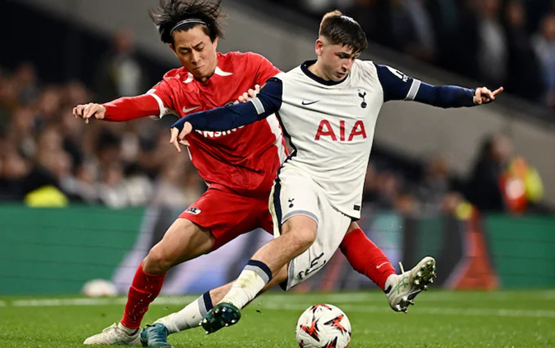 Nhận định trận đấu AZ Alkmaar vs Tottenham uk88
