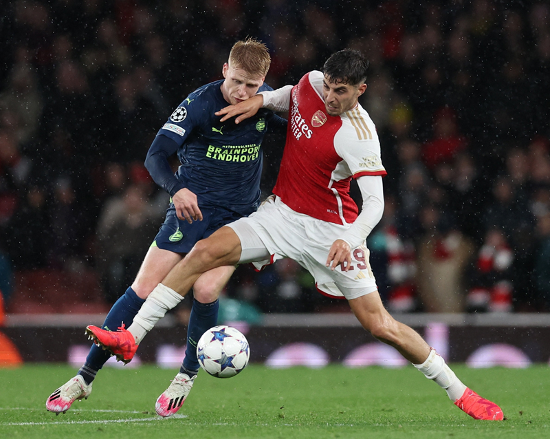 Nhận định trận đấu Arsenal vs PSV Eindhoven uk88
