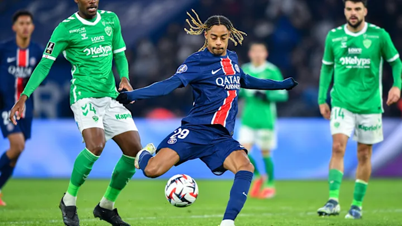 Nhận định trận đấu Saint Etienne vs Paris Saint Germain uk88