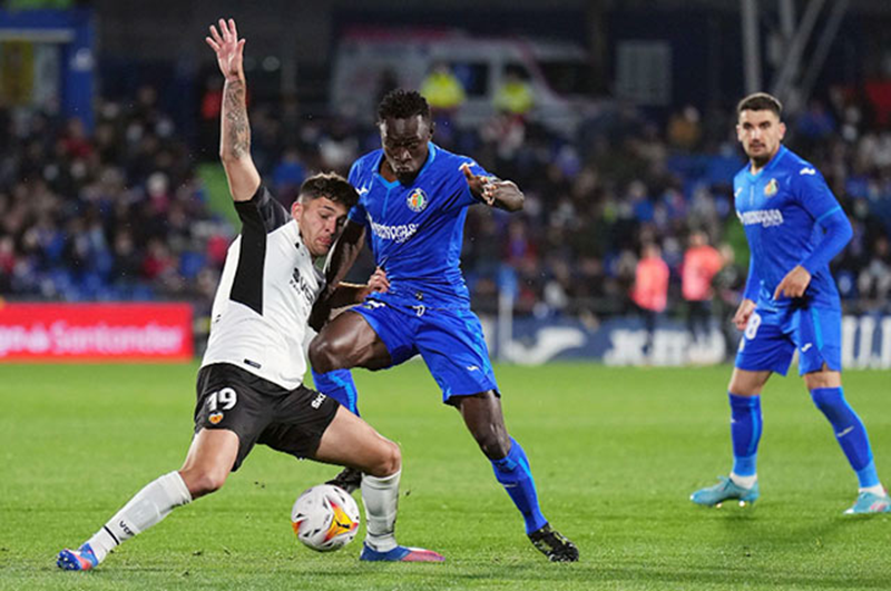 Tip kèo bóng đá trận Osasuna vs Valencia uk88